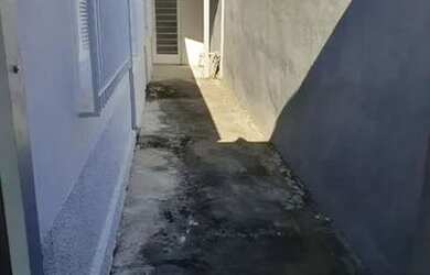 Imagem 4: Casa para aluguel e venda possui 120000 metros quadrados com 3 quartos