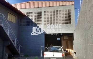 Imagem 4: Galpão/Depósito/Armazém para aluguel com 900 metros quadrados com 5 quartos