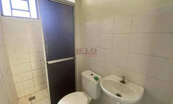 Imagem 4: Apartamento com 2 quartos para alugar por R$ 550.0