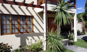 Imagem 3: Casa semimobiliada no bairro carianos em florianópolis