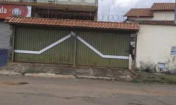 Imagem 2: SOBRADO VILA REGINA Sobrado com 4 Quarto(s) e 2 banheiro(s) à Venda, 343.00 por R$ 900000