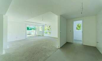 Imagem 2: Apartamento GARDEN, com 237 m² privativos, 3 dormitórios sendo 1 suítes, no bairro Menino