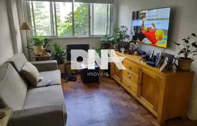 Imagem 3: Botafogo, 2 quartos, sala, cozinha, 2 banheiros, 1 vaga, 78m². Terraço com vista panorâmic