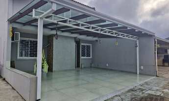 Imagem 2: Charmosa Casa em Condomínio com 2 dormitórios, sendo 1 suíte à venda, 170 m² por R$ 530.00