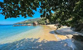 Imagem 3: Espetacular mansão com praia privativa de água cristalina