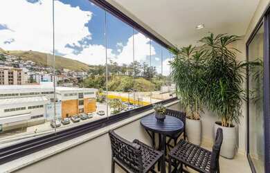 Imagem 3: 2 quartos com suíte e varanda gourmet, além de área de lazer no terraço para venda