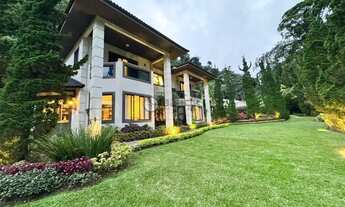 Imagem: Casa de alto padrão à venda com 5 suítes