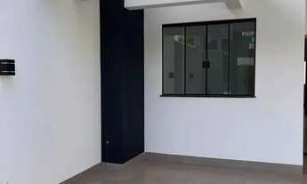 Imagem 2: Casa à Venda no Ebenezer Maringá com 3 Quartos e Quintal