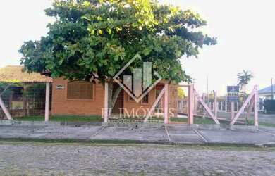 Imagem 2: Casa para aluguel tem 120 metros quadrados com 3 quartos em Malinsky - Arroio do Sal - RS