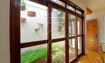 Imagem 7: Imóvel para venda possui 250 metros quadrados com 4 quartos em Nova Guarapari - Guarapari