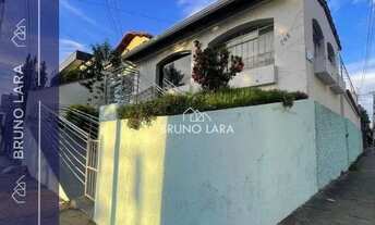 Imagem: Casa à venda em Betim/MG - Bairro Centro