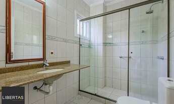 Imagem 8: Libertas Imobiliária aluga casa em condomínio com 242m2 no bairro Ecoville