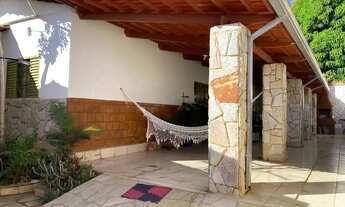 Imagem: Casa à Venda em Pirenópolis - Setor Meia