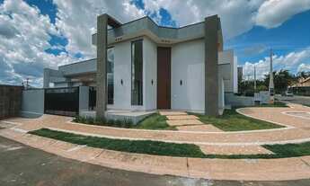 Imagem: Casa de condomínio em Avenida Francisco