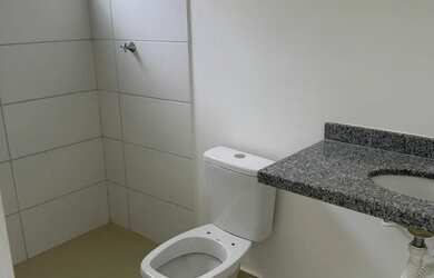 Imagem 5: Casa à Venda com 3 Dormitórios no Residencial Jardins Versalhes