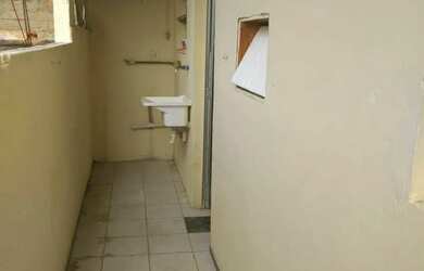 Imagem 4: Alugo casa em Bonsucesso Rua Tangará 445