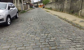 Imagem 4: Alugo está área com galpão de garagem