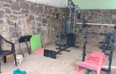 Imagem 4: Casa para venda possui 300 metros quadrados com 6 quartos em Suíssa - Aracaju - SE