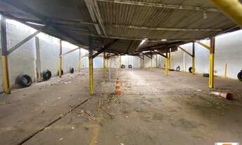 Imagem 2: Terreno (terreno normal) , cozinha planejada