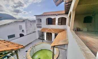 Imagem 2: Casa com 4 dormitórios à venda, 315 m² por R$ 1.100.000,00 - Piratininga - Niterói/RJ