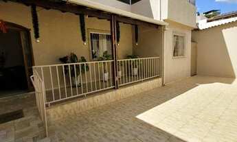 Imagem: Casa para venda possui 250 metros quadrados