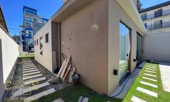 Imagem 6: CASA QUADRA MAR Casa com 3 dormitórios