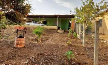 Imagem 2: Chácara para venda possui 200 metros quadrados com 2 quartos