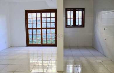 Imagem 4: PORTO ALEGRE - Casa Padrão - Camaquã