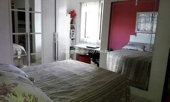 Imagem 4: Casa 5 quarto(s) para Venda no bairro Parque Guarua em Juiz de Fora - MG