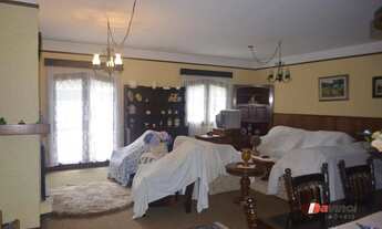 Imagem 3: Apartamento com 3 dormitórios à venda, 135 m² por R$ 700.000 - Vila Capivari - Campos do J