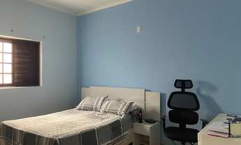 Imagem 7: Casa térrea Santa Rosália - Quintal com Churrasqueira