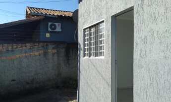 Imagem 4: Alugo casa com pintura nova ,em lote inteiro ,com 3 quartos no Santa Luzia