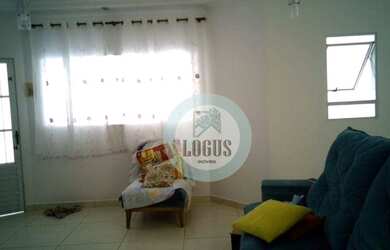 Imagem 3: Sobrado bem distribuído com 216m² composto por 3 dormitórios com 3 suítes, à venda por R