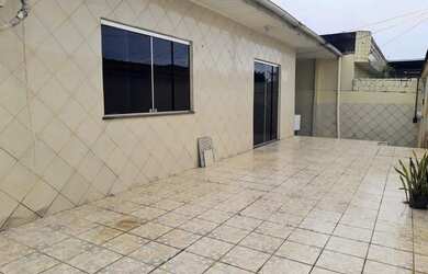 Imagem 4: Casas 3 e 4 Quartos para Locação em Manaus, Japiim II, 4 dormitórios, 2 suítes, 4 banheiro