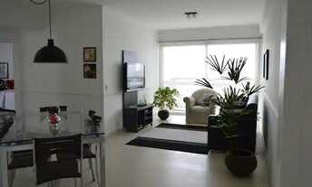 Imagem 2: Apartamento para venda tem 144 metros quadrados com 3 quartos em Centro - Curitiba - PR