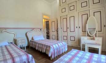 Imagem 3: Sobrado à venda no Centro de Caraguatatuba no Litoral Norte de São Paulo