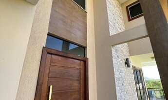 Imagem 4: Casa no Condominio Vale dos Cristais 4 para venda possui 297 m2 com 3 quartos- Macaé/RJ