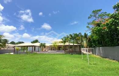Imagem 3: Casa térrea alto padrão em condomínio de luxo, na Estrada do coco/BA