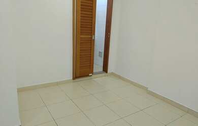 Imagem 3: Sala Centro, reformada, local nobre, Rua Nilo Peçanha, excelente preço - Petrópolis - RJ