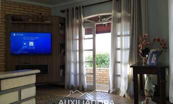 Imagem 7: Ótimo sobrado no centro de Barra Velha