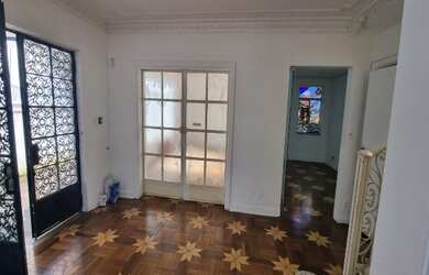 Imagem 2: Sobrado comercial. Santa Cecília. 6 vagas. 12 salas. Excelente localização. 320 m2