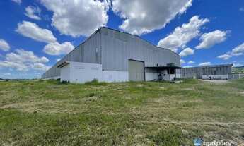 Imagem 4: Galpão Industrial com 12.000 m² mais área livre com subestações de 500 KVA e 750 KVA em Es