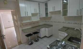 Imagem: Sobrado à venda no bairro Granja Viana