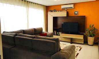 Imagem 4: CASA no SAGUAÇÚ com 3 quartos para VENDA, 310 m²