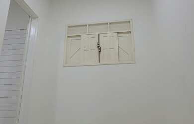 Imagem 4: Amplo kitnet 1/4 totalmente reformado e bem ventilado com garagem (Nova Parnamirim