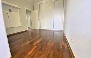 Imagem 6: Apartamento reformado com 3 dormitórios, 145m², a venda no Bairro Vila Santa Catarina em