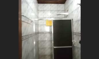 Imagem 3: Casa a venda com 3/4 internos, área na frente e fundo c/ churrasqueira, financia veja o vi