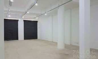 Imagem 2: Excelente localização - 212m² - Reformada - Rua movimentada