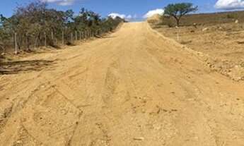 Imagem 2: Próximo a comércio linda fazenda com 20.000 m² Fazendinhas em Cordisburgo - R$ 21.990,00