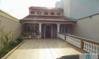 Imagem 3: Sobrado para Venda em São Caetano do Sul, Nova Gerty, 3 dormitórios, 2 suítes, 4 banheiros